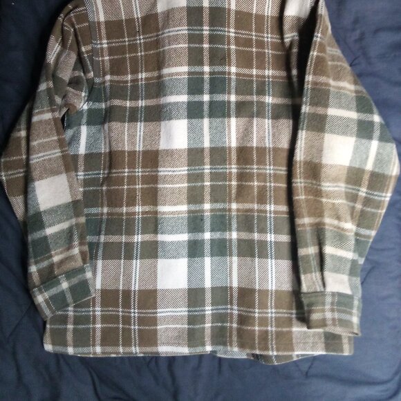 Vintage Woolrich Wool Plaid Chore Shirt Shacket Jacket - Picture 9 of 10